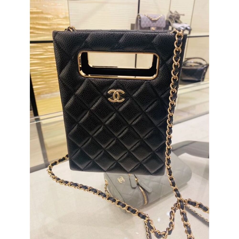 Chanel Women Pre-Loved Bag Very Good Condition